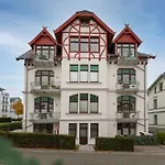 Medici Der Kleine Bernstein Apartment
