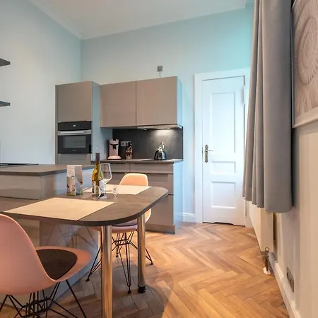 Medici Der Kleine Bernstein Heringsdorf (Usedom)